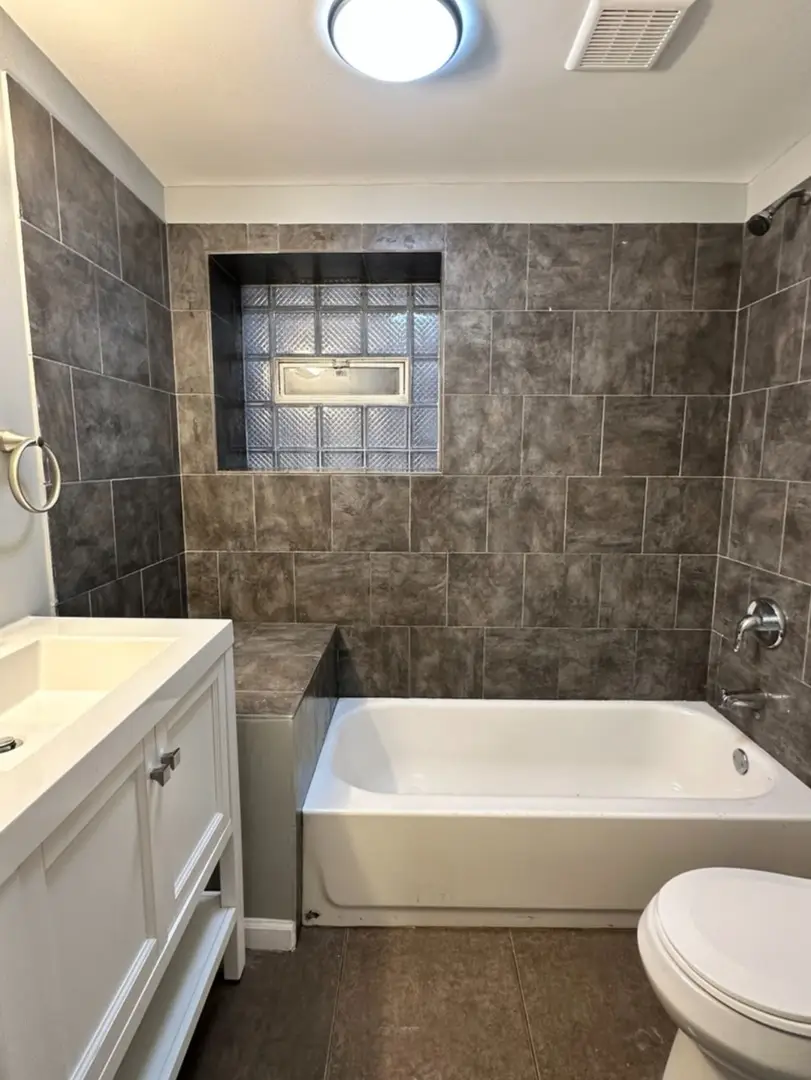 3923 W Lexington Street, Chicago, IL 60624 - #3