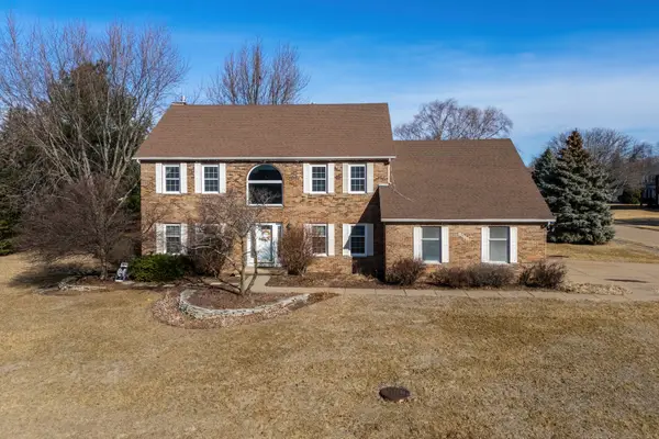 3850 E 59th Street, Davenport, IA 52807