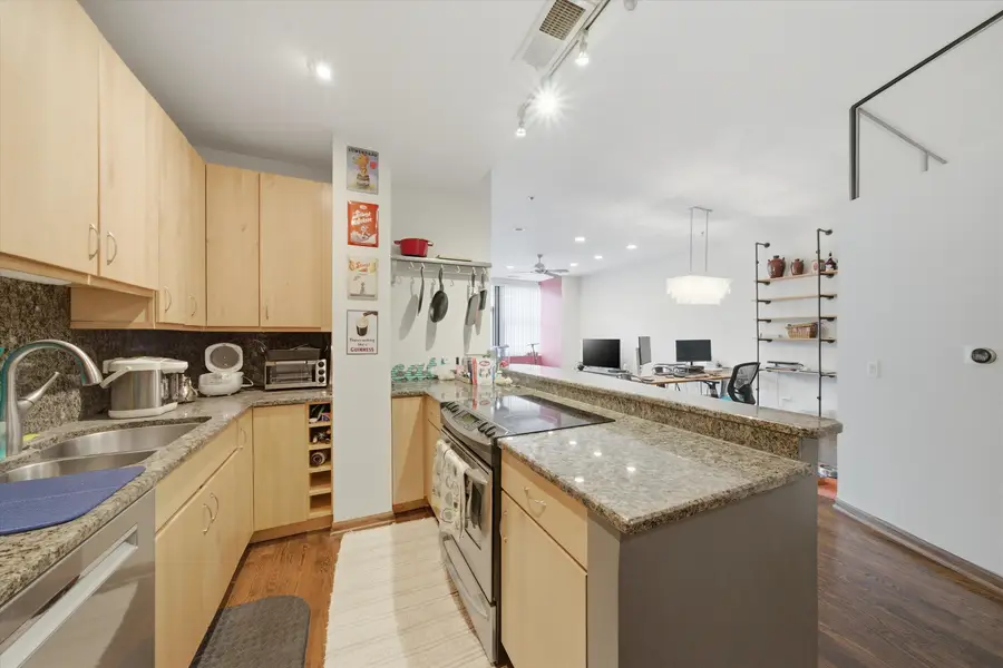 130 S Canal Street #724, Chicago, IL 60606 - #3