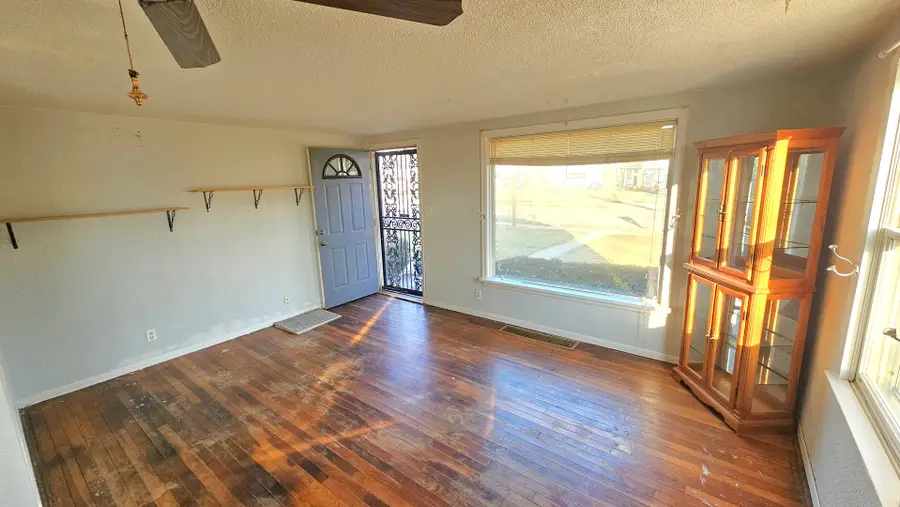 3424 Robey Avenue, Rockford, IL 61103 - #2