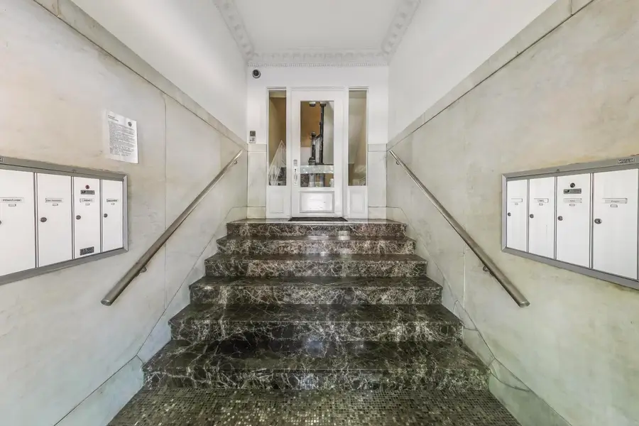 5014 S Blackstone Avenue #GN, Chicago, IL 60615 - #2