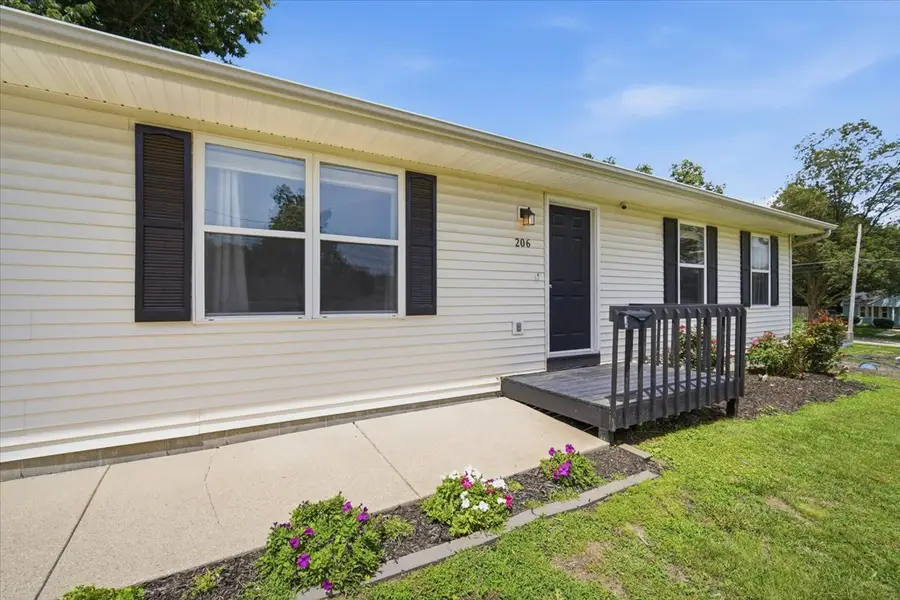 206 E Irving Street, Normal, IL 61761 - #2