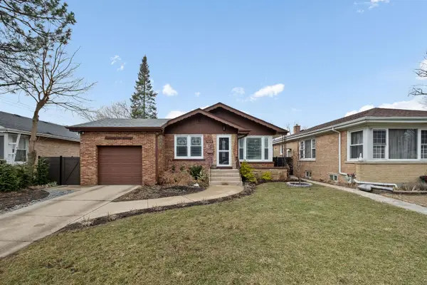 7620 Keeler Avenue, Skokie, IL 60076