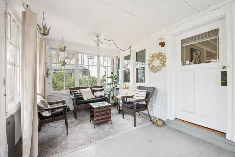 806 N Euclid Avenue, Oak Park, IL 60302 - #3