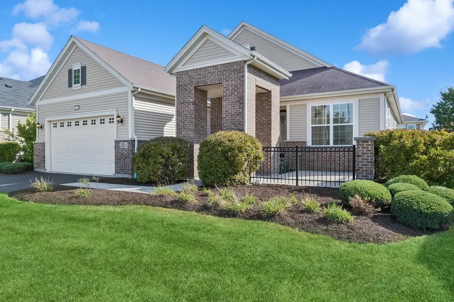 2824 Chevy Chase Lane, Naperville, IL 60564 - #2