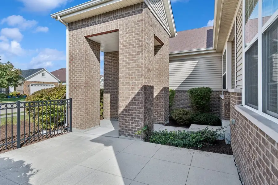 2824 Chevy Chase Lane, Naperville, IL 60564 - #3