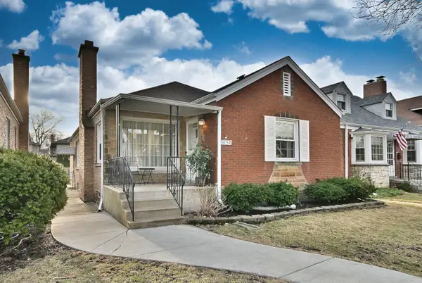 6153 N Lenox Avenue, Chicago, IL 60646