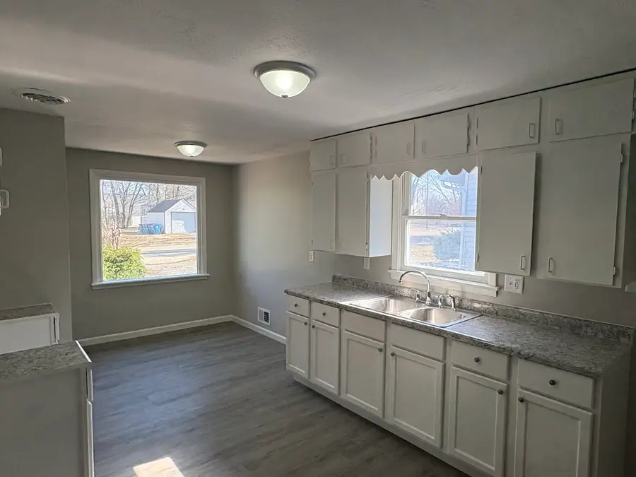 689 Country Club Drive, Kankakee, IL 60901 - #3