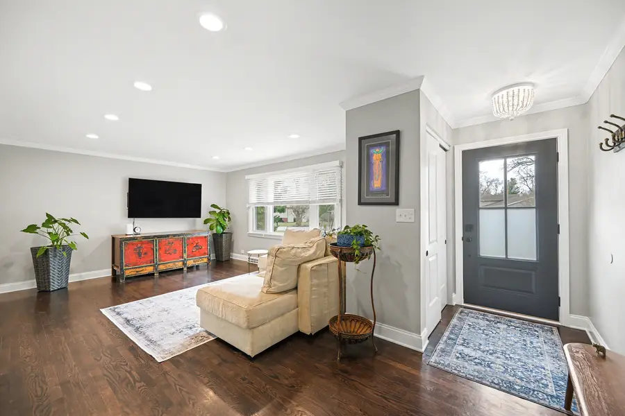 3S171 Arboretum Road, Glen Ellyn, IL 60137 - #2