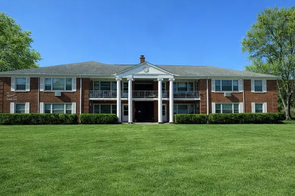 2000 Parkside Drive #FG, Park Ridge, IL 60068
