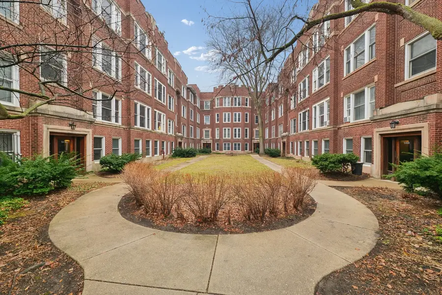 5470 S Woodlawn Avenue #1E, Chicago, IL 60615 - #2