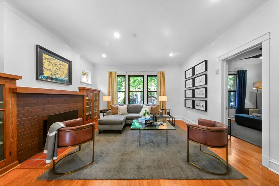 1447 W Rosemont Avenue #1, Chicago, IL 60660 - #3