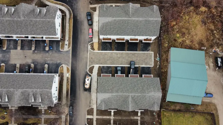 180 Eli Court, Des Plaines, IL 60016 - #3