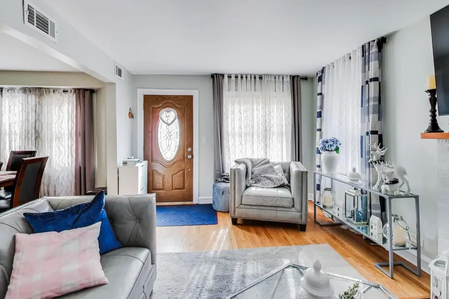 150 Country Club Drive, Northlake, IL 60164 - #3