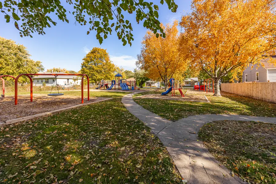 209 N Hunter Street, Thornton, IL 60476 - #3