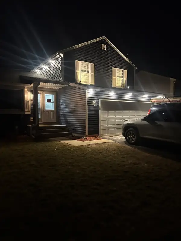 1985 Carl Drive, Round Lake Beach, IL 60073