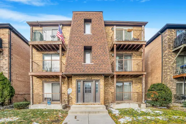 6728 W 64th Place #2B, Chicago, IL 60638