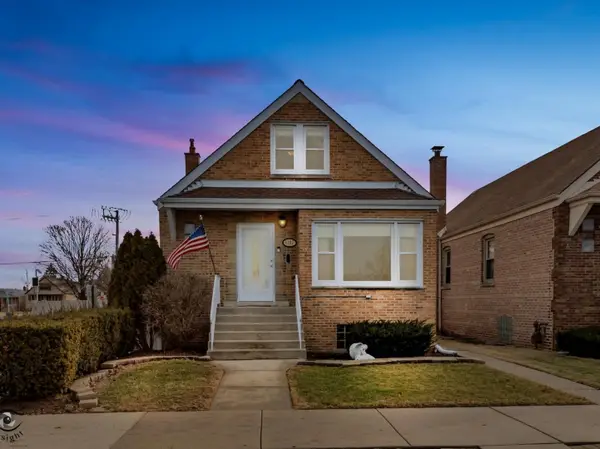 6207 S Austin Avenue, Chicago, IL 60638