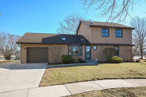 123 Heather Lane, Streamwood, IL 60107