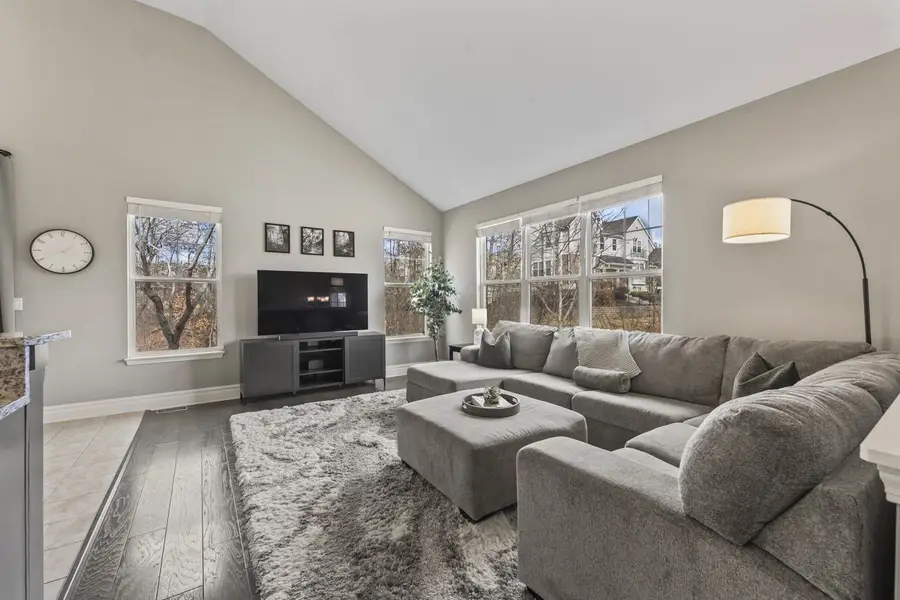 1100 Tuscany Drive, Streamwood, IL 60107 - #3