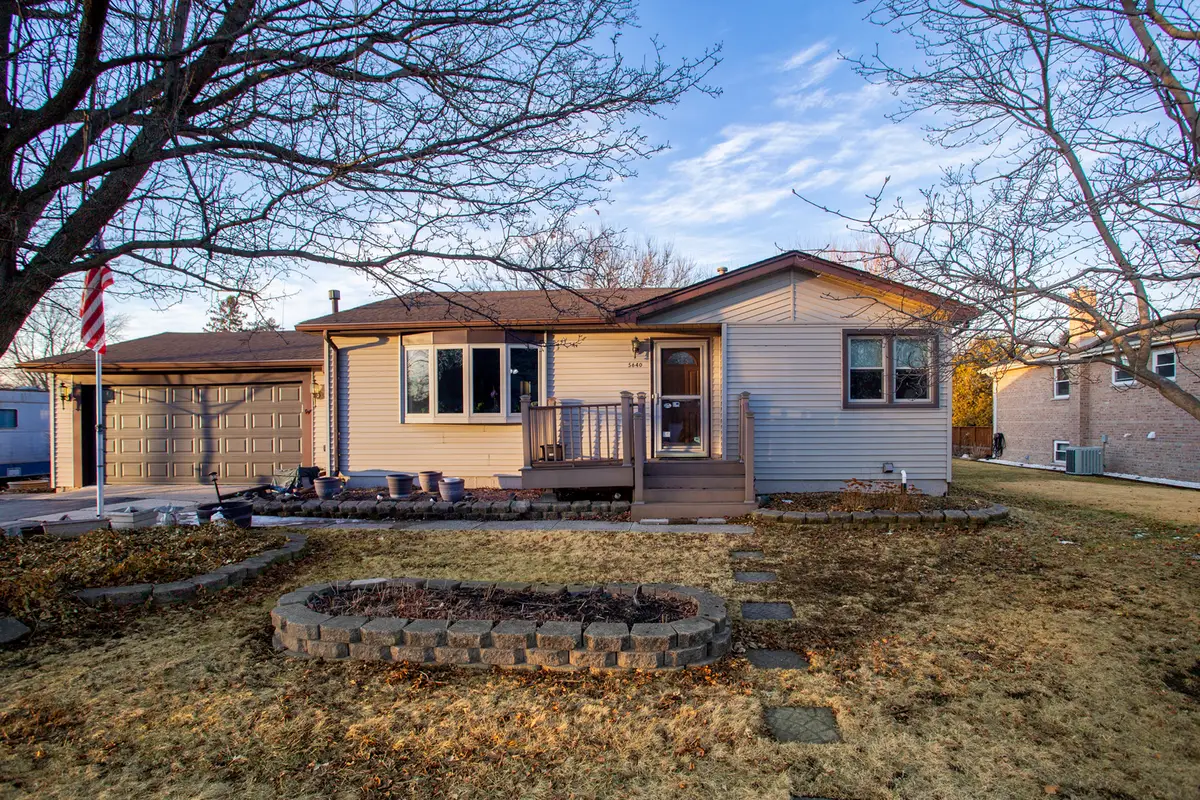 5640 W 84th Street, Burbank, IL 60459 - #1