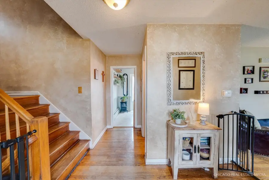 1105 N Maple Lane, Prospect Heights, IL 60070 - #2