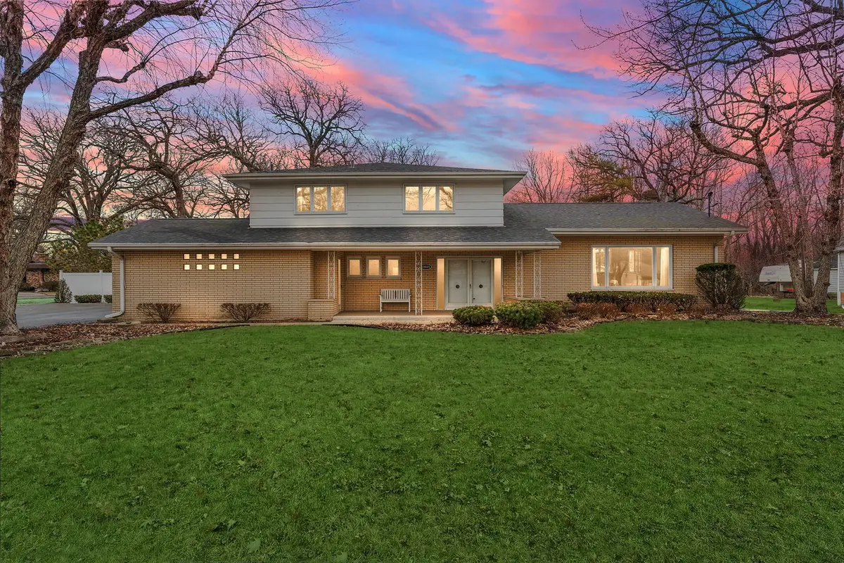 18655 Oakwood Avenue, Lansing, IL 60438 - #1