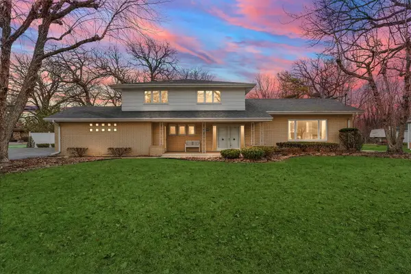 18655 Oakwood Avenue, Lansing, IL 60438