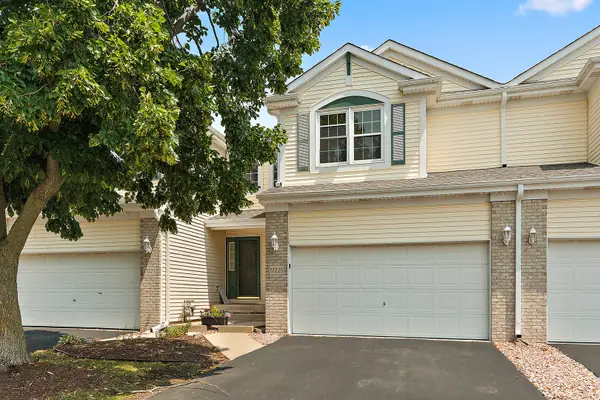 17225 Arrowhead Drive, Lockport, IL 60441