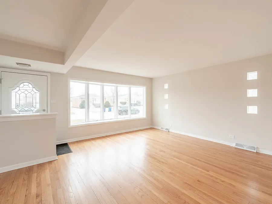 10224 Mcnerney Drive, Franklin Park, IL 60131 - #2