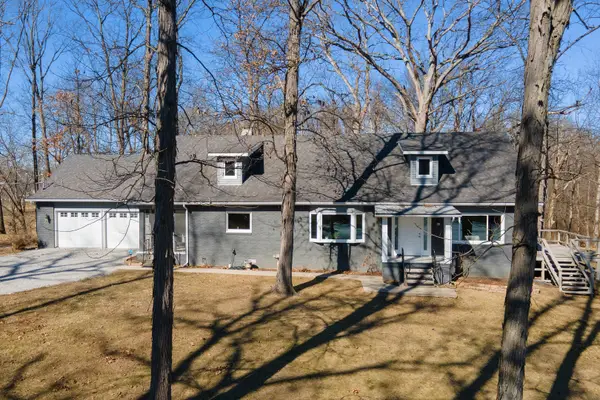 14700 N Allen Lane, Mt Vernon, IL 62864