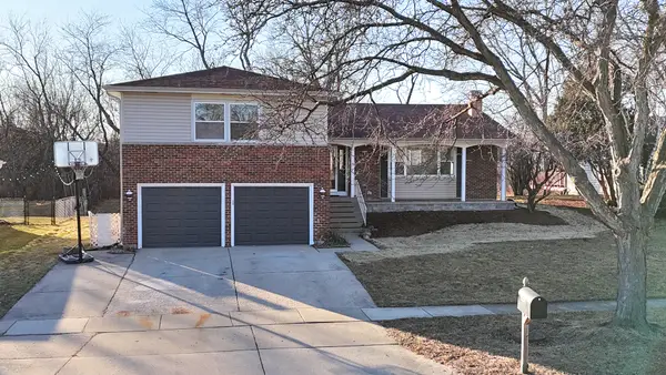 4490 Capstan Drive, Hoffman Estates, IL 60192