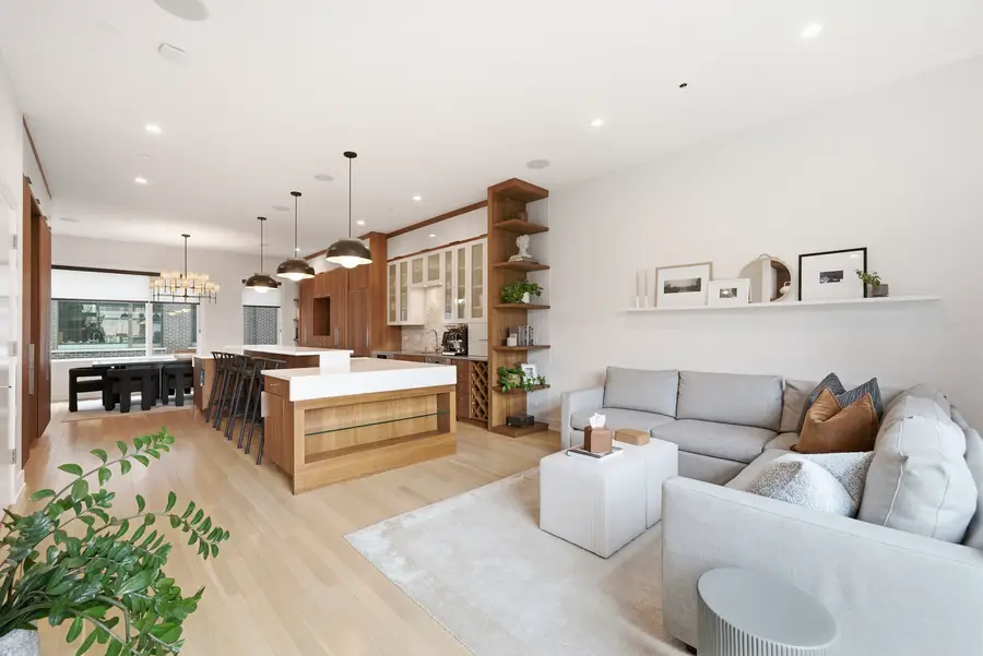 2748 N Lakewood Avenue #4, Chicago, IL 60614 - #3