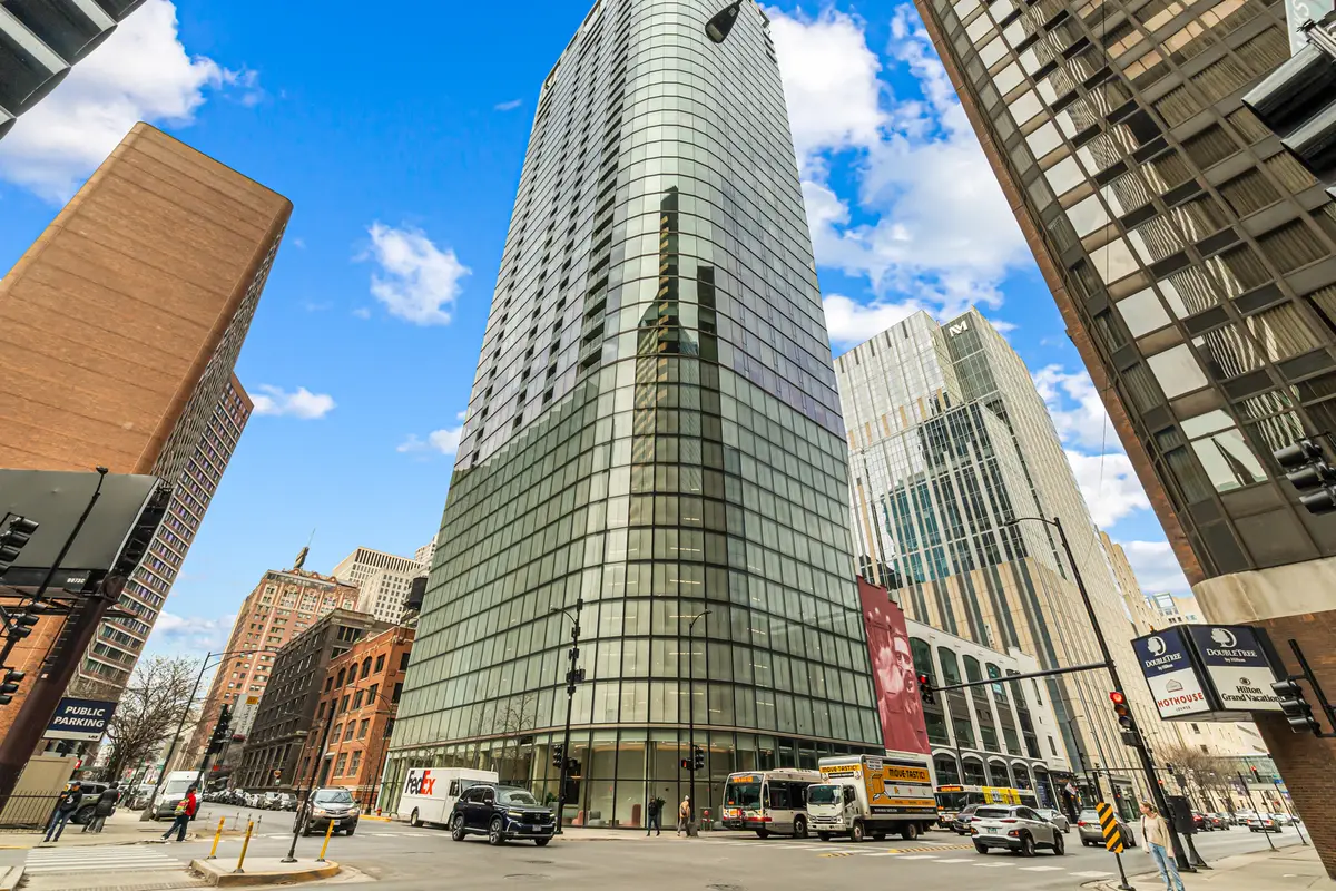 600 N Fairbanks Court #2606, Chicago, IL 60611 - #1