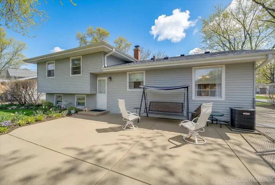 344 Sycamore Drive, Naperville, IL 60540 - #3