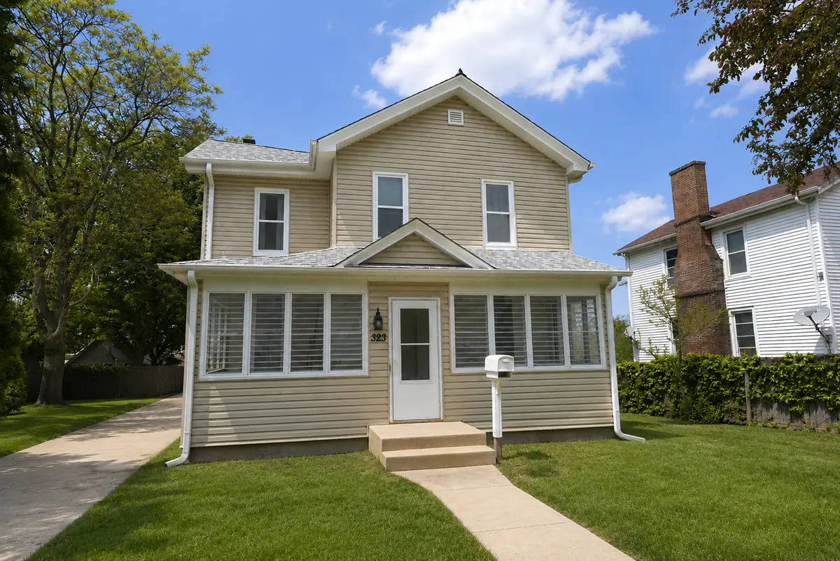 323 S Broadway Avenue, Aurora, IL 60505 - #1