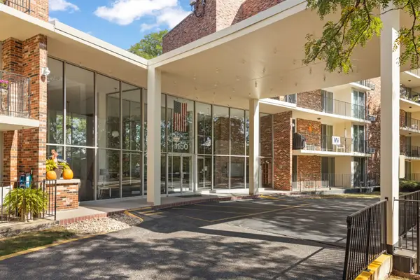 1150 E Jackson Street #1A, Lombard, IL 60148