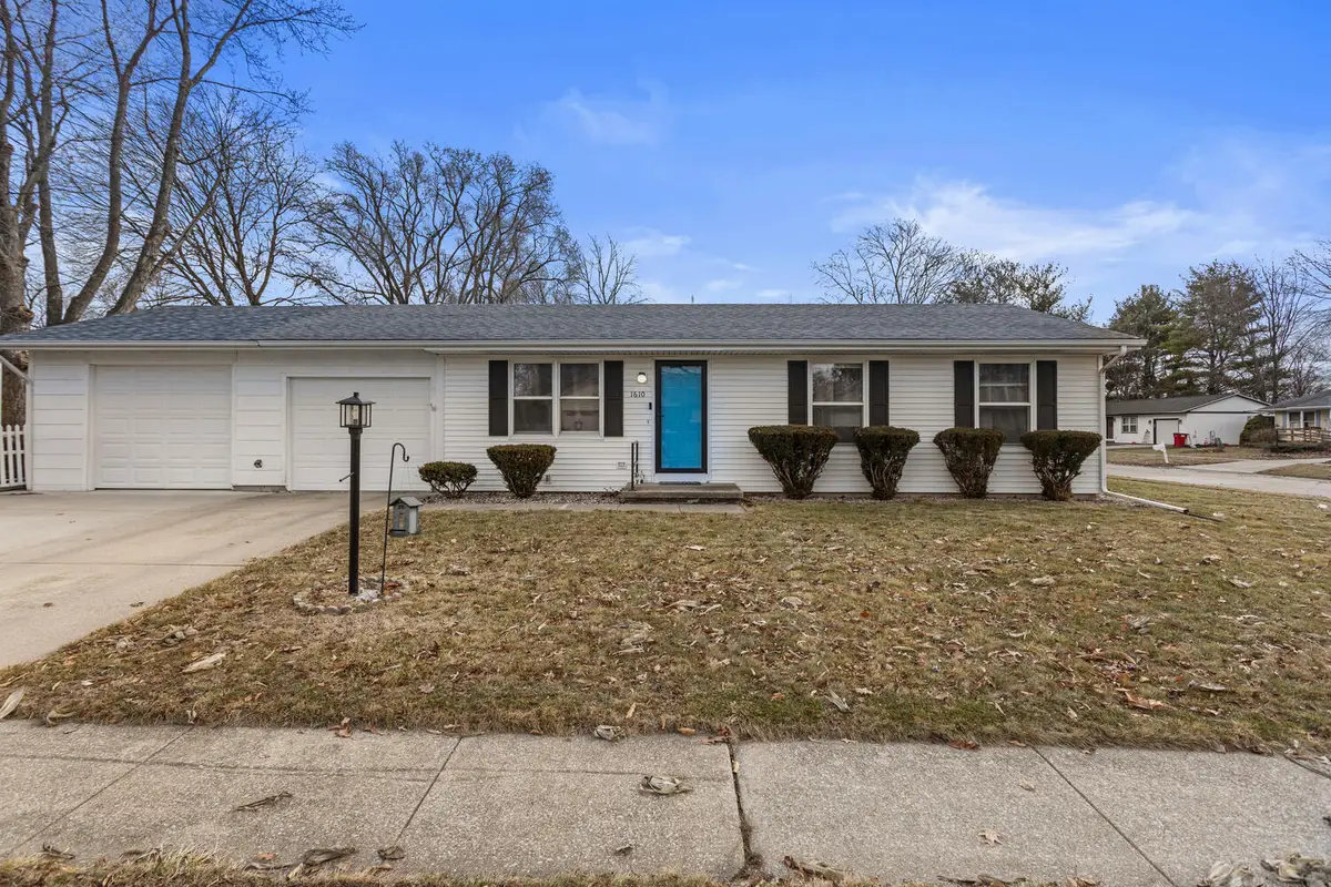 1610 Stratford Drive, Champaign, IL 61821 - #1