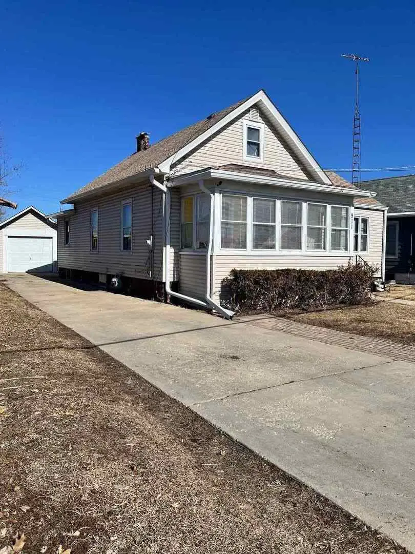 911 Jericho Road, Aurora, IL 60506 - #1