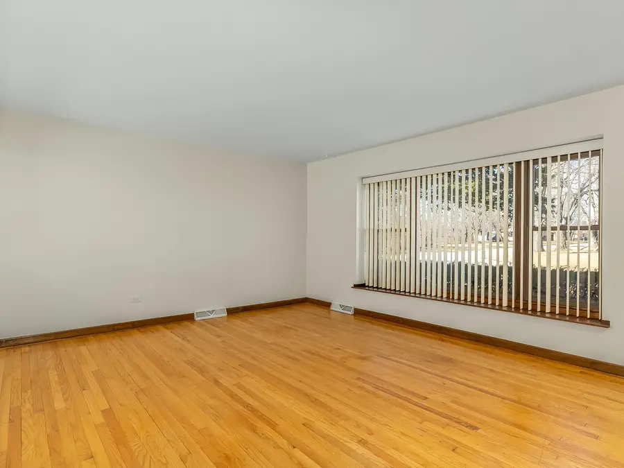 6429 W 114th Street, Worth, IL 60482 - #2