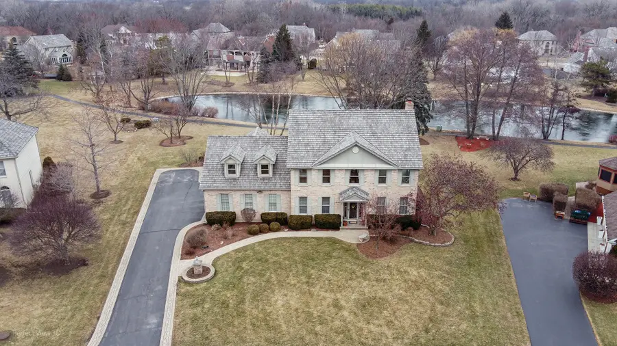 18024 W Pond Ridge Circle, Gurnee, IL 60031 - #2