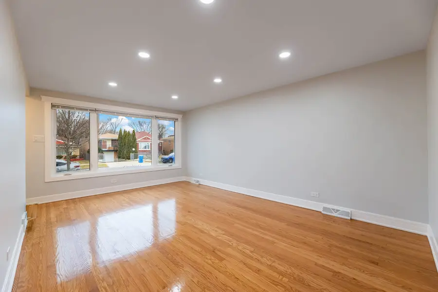 9747 S Harvard Avenue, Chicago, IL 60628 - #3