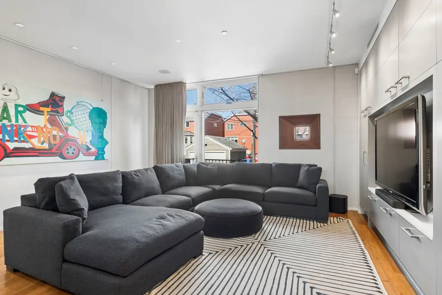 1445 W Lill Avenue, Chicago, IL 60614 - #2