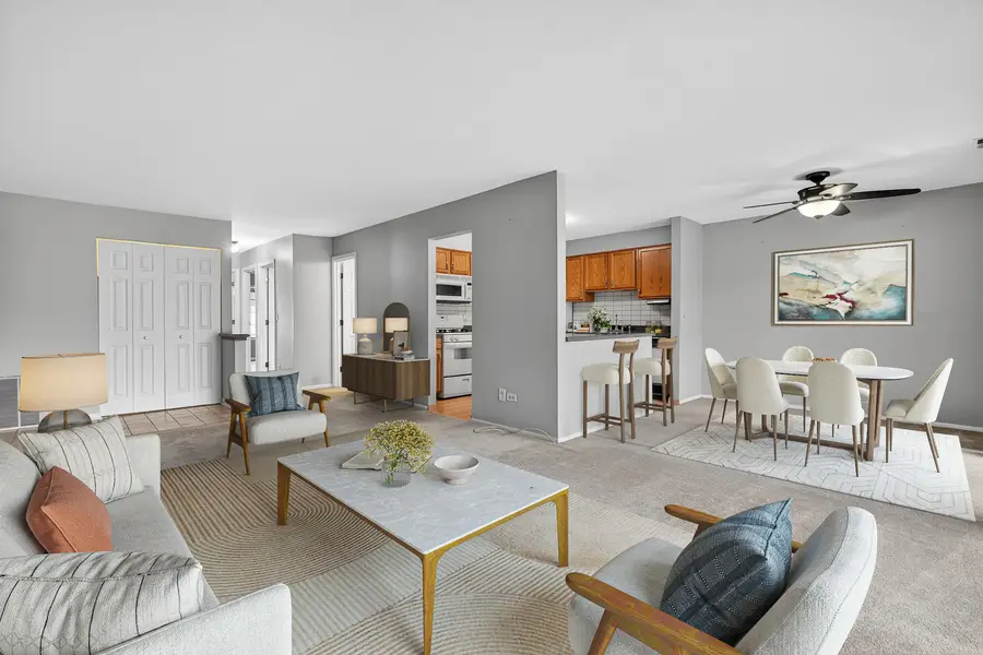 970 Yosemite Trail #A5, Roselle, IL 60172 - #2