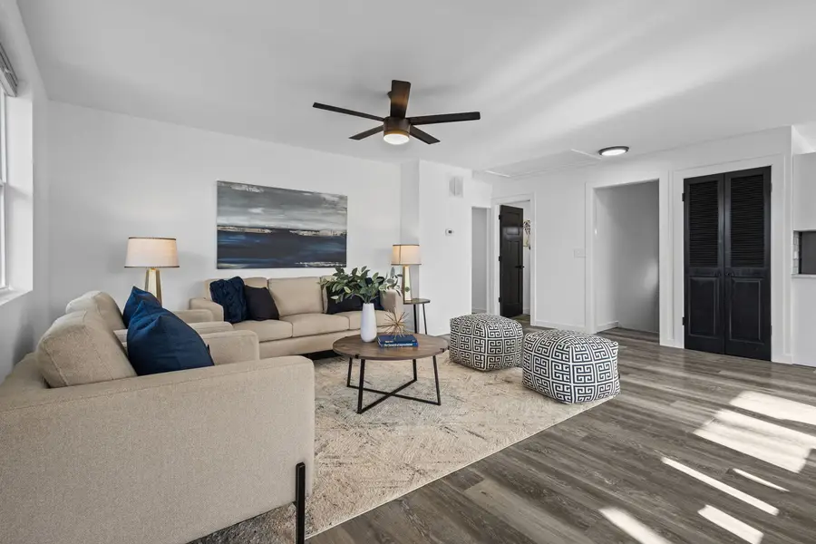 23576 N Overhill Drive, Lake Zurich, IL 60047 - #2