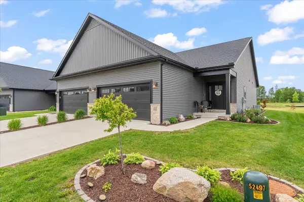 1 Prairie Trail, Monticello, IL 61856