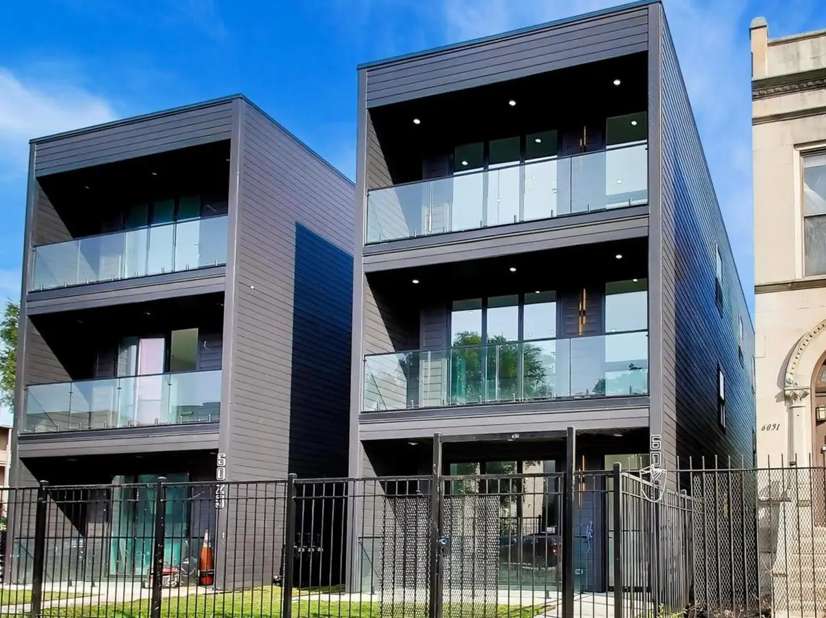 6025 S Prairie Avenue, Chicago, IL 60637 - #1