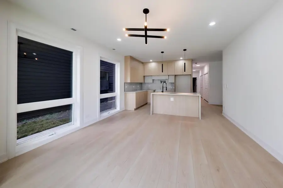 6025 S Prairie Avenue, Chicago, IL 60637 - #3