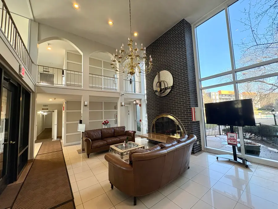 9529 Bronx Avenue #401, Skokie, IL 60077 - #2