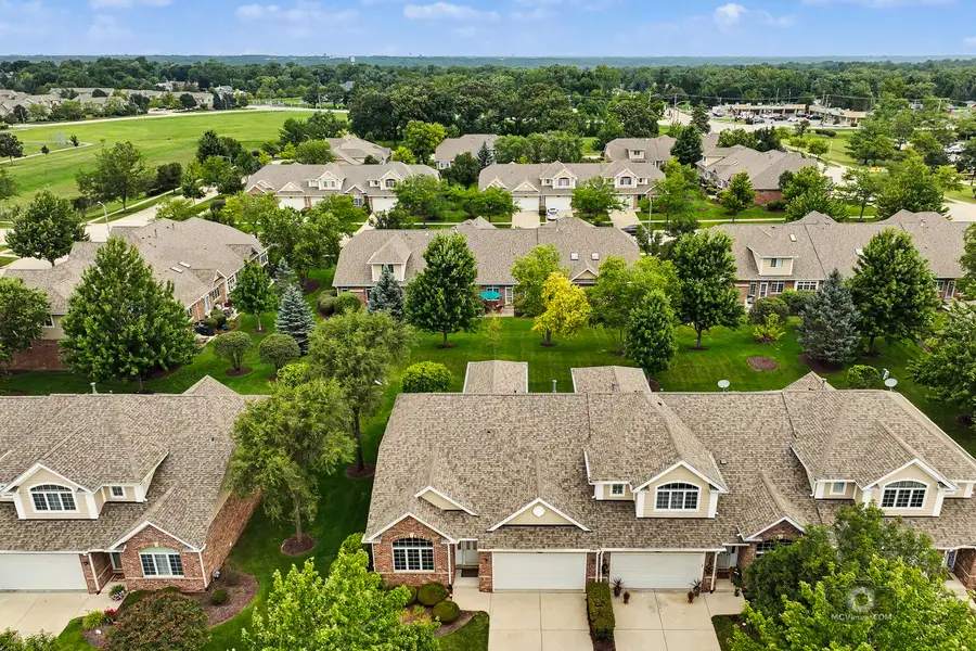 1423 Roscommon Way, Lemont, IL 60439 - #3